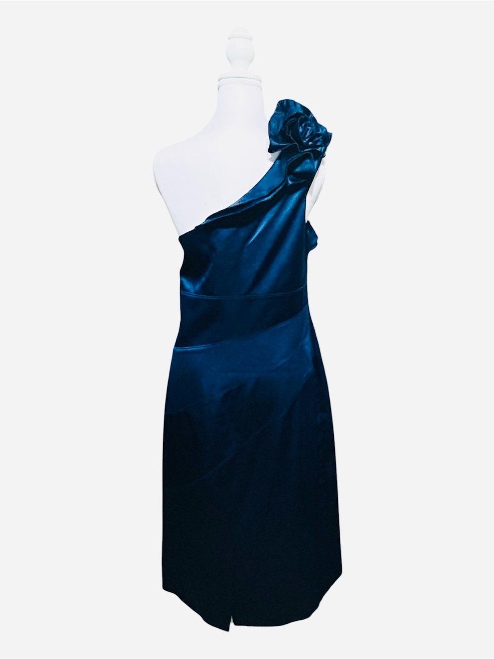 Jessica Simpson One-Shoulder Floral Applique Satin Dress in Deep Blue - Picture 5 of 11